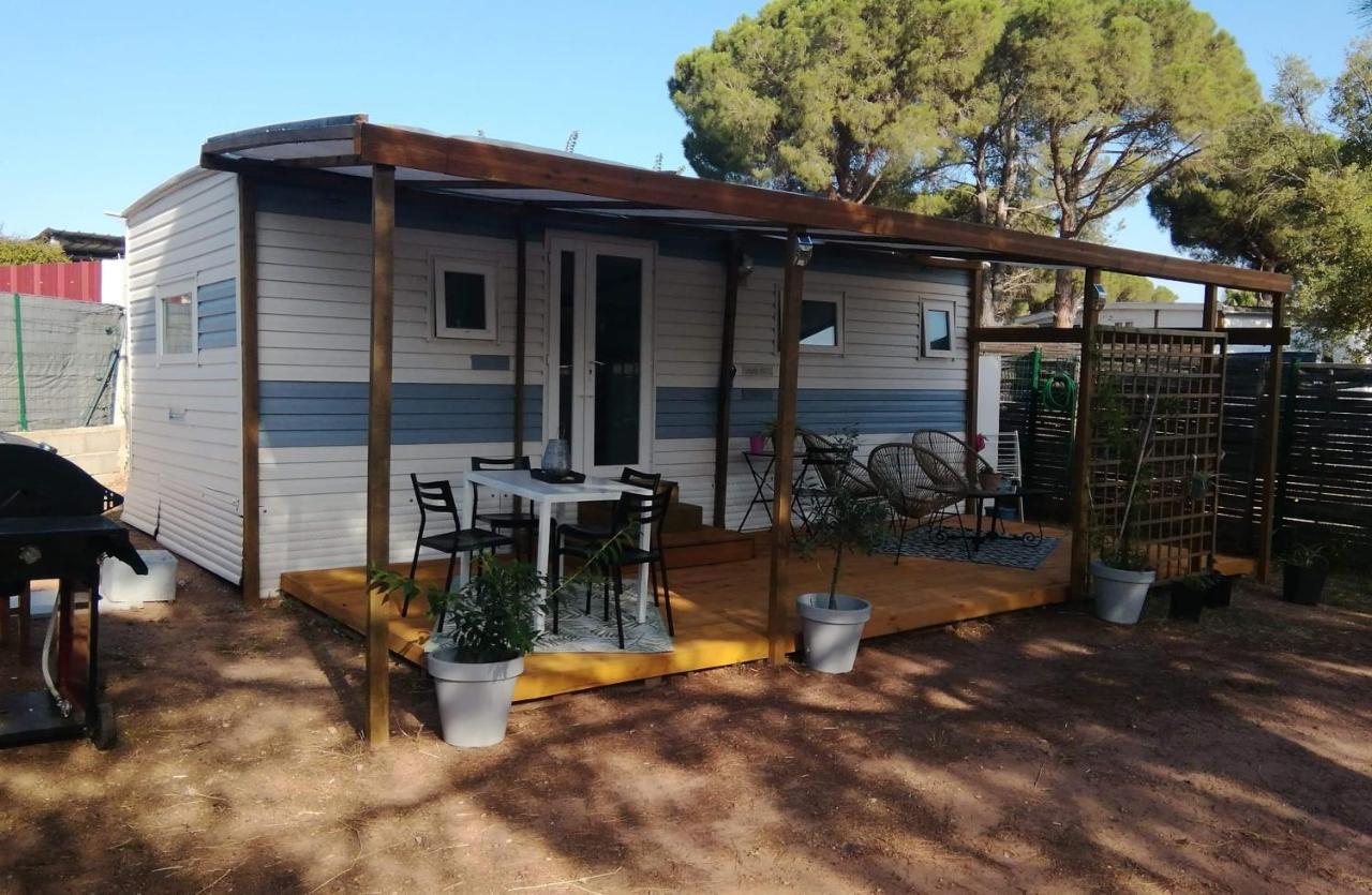 Mobilhome A Frejus A 15 Minute De La Mer Sur Terrain Independant Eksteriør billede
